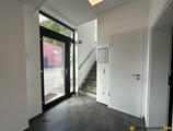 Warehouses to let in WAREHOUSE TO LET IN COLMAR-BERG